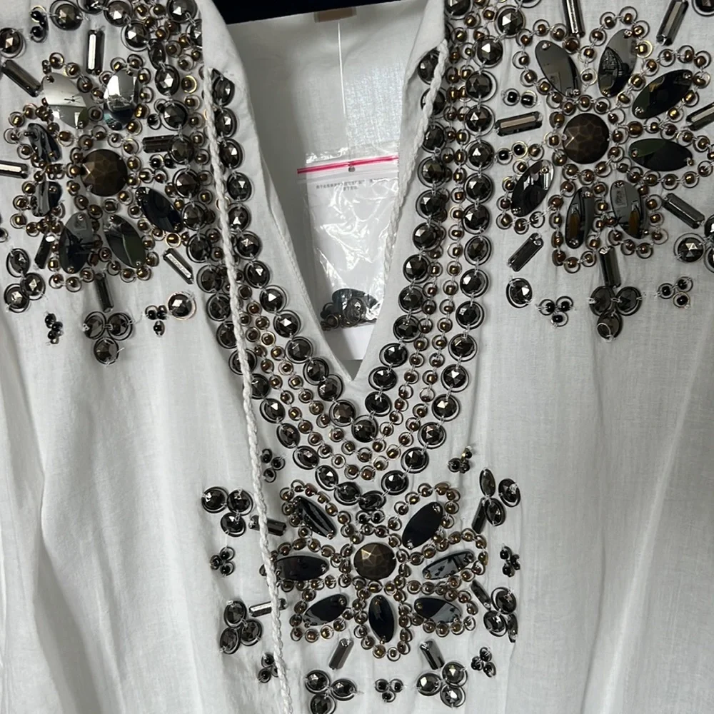 Michael Kors White With Embellishments Women’s Top Size Small - Picture 2 of 4